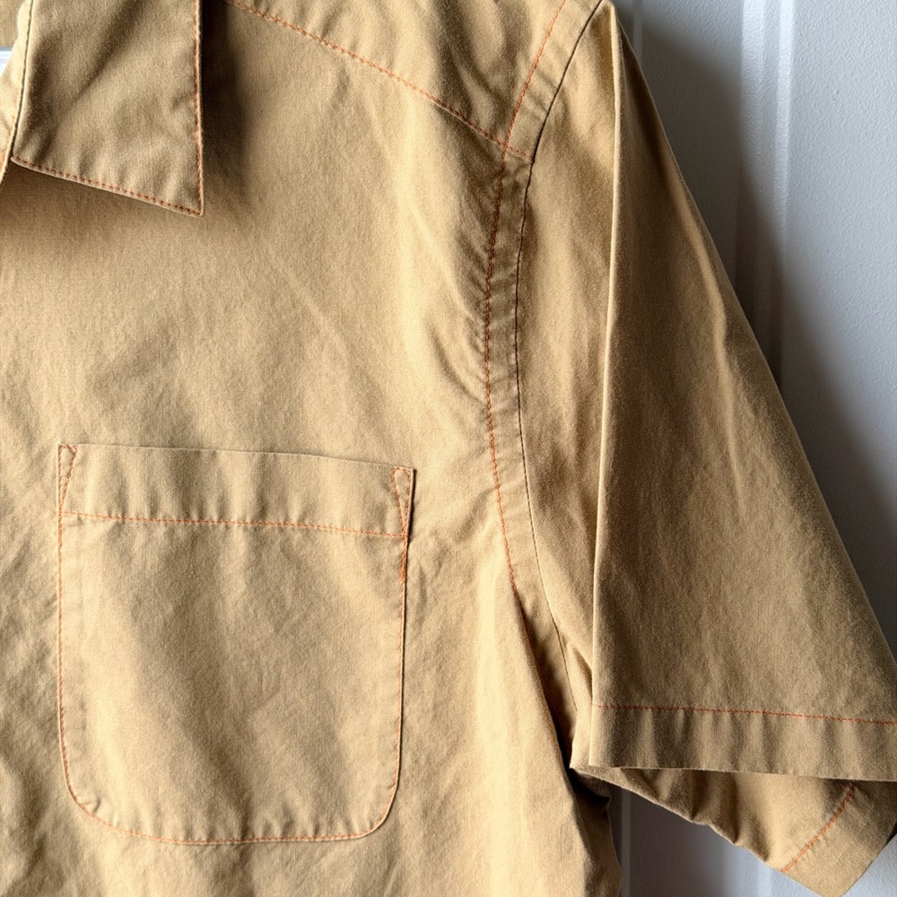 Patagonia Men’s Tan Short Sleeve Button Down Shirt | Lightweight Outdoor Casual - Picture 8 of 11